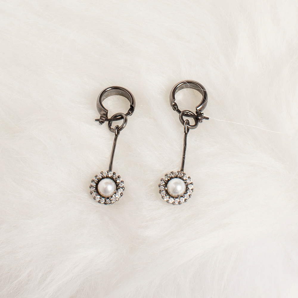 Earrings Bottom Pearls Black Platinum Coated