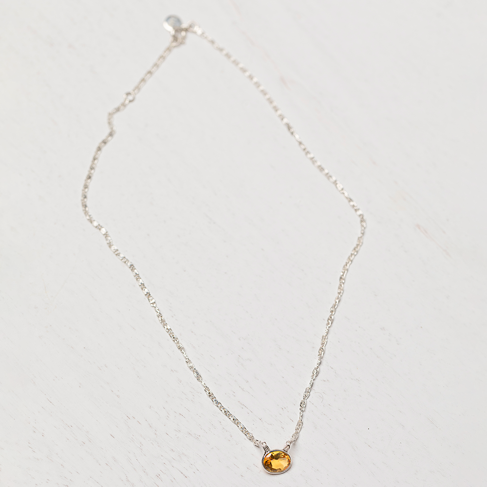 Sun Oval Citrine Fisher Necklace