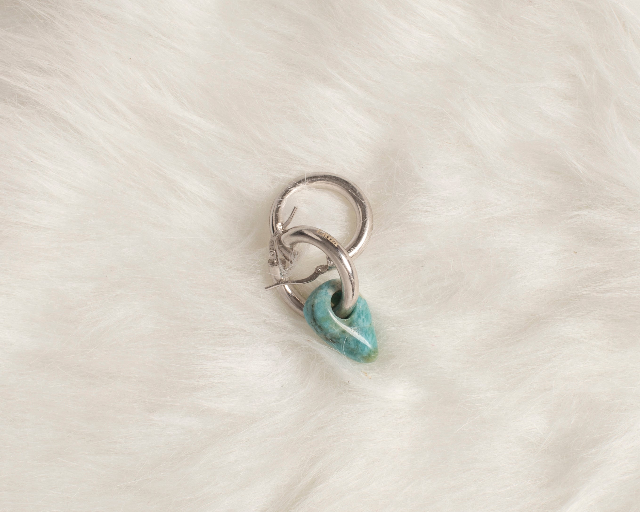 Pinpoint Larimar Shaped earring