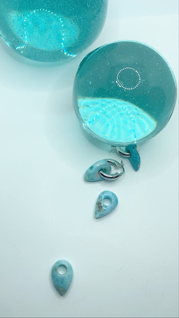 Pinpoint Larimar Shaped earring