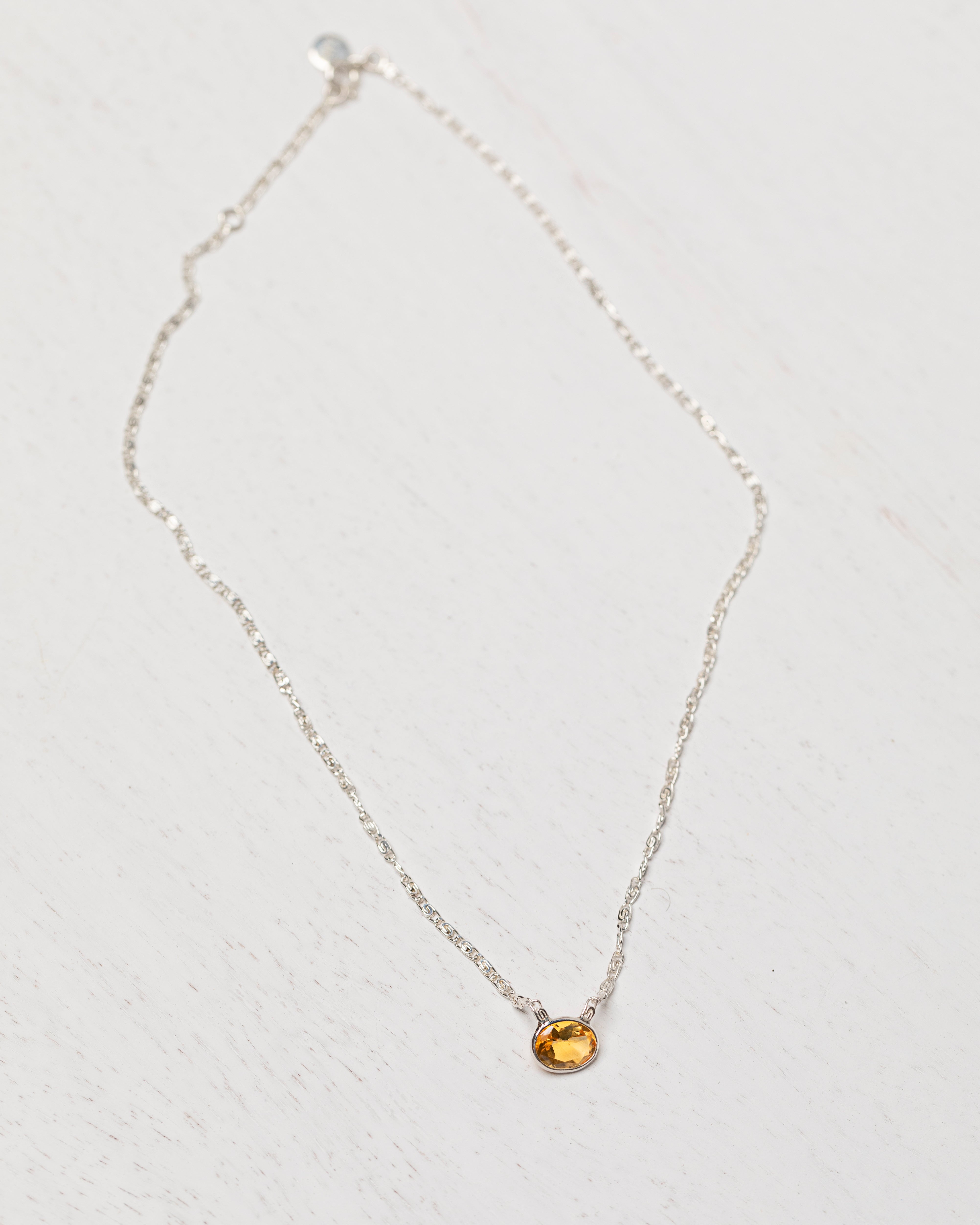 Sun Oval Citrine Fisher Necklace